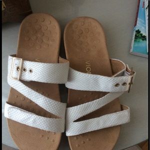 Vionic Rio  Sandal NWOT